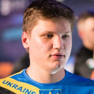 都是豪门，S11四强战队均获得过国际赛事冠军